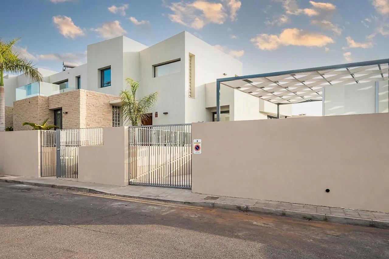Villa Alisios Golf Luxury Tenerifesummervillas Heated Pool Costa Adeje  Spain